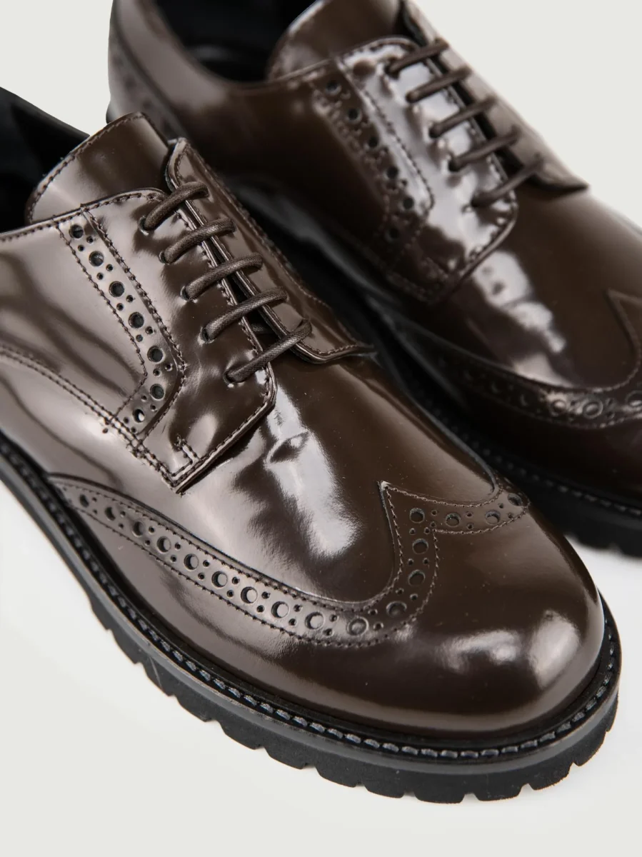 STRINGATA IN PELLE SPAZZOLATA TESTA MORO - immagine 6