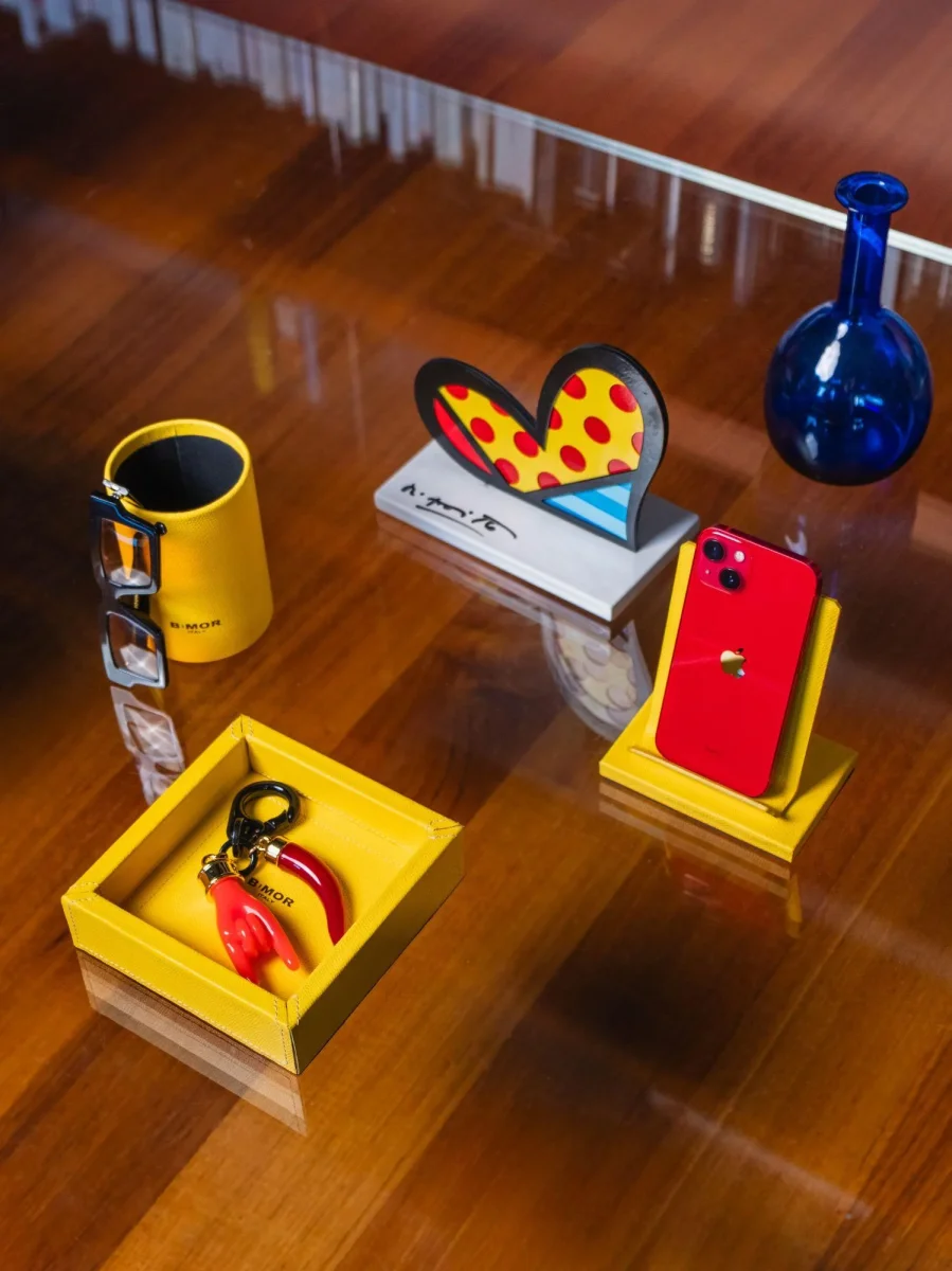 SVUOTATASCHE IN PELLE GIALLO - immagine 6