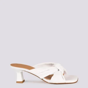 Sabot in pelle bianca con nodo