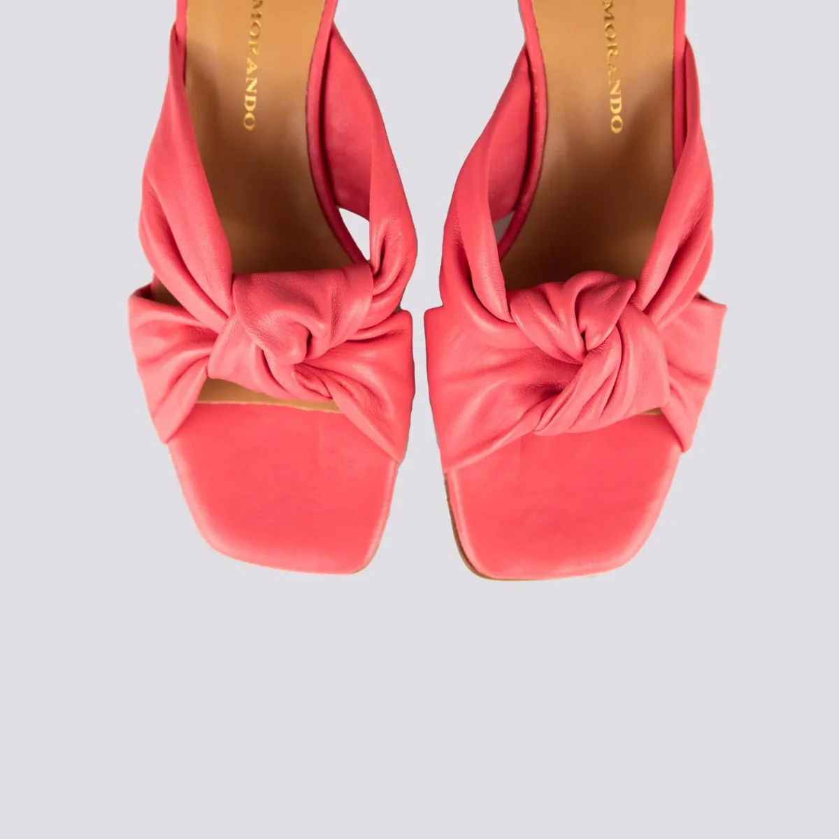 Sabot in pelle fucsia con nodo - immagine 5