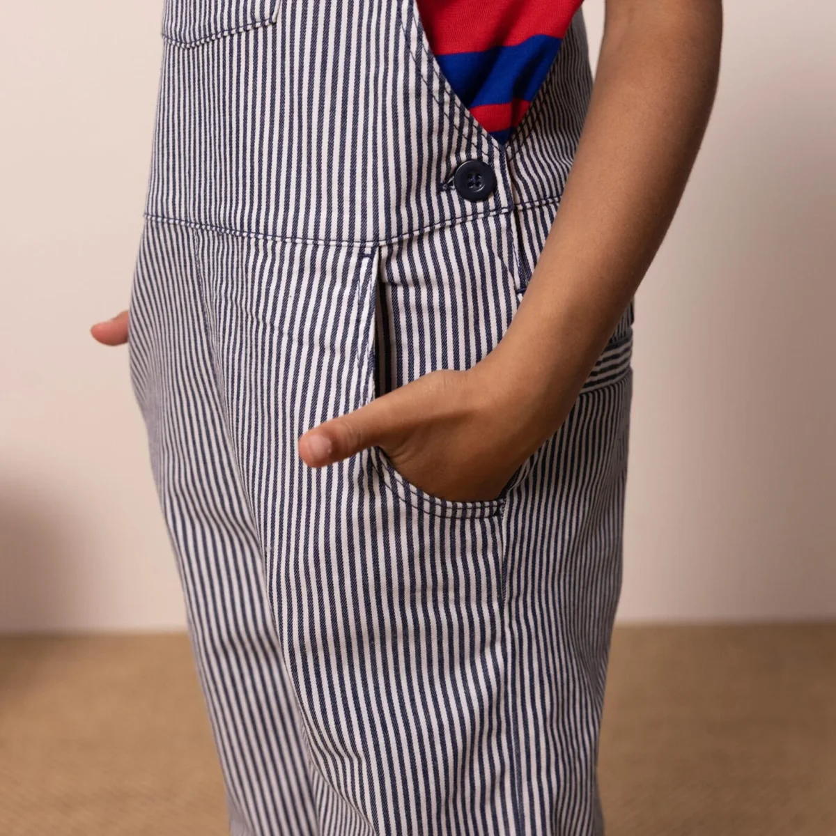 Salopette in tela di cotone a righe - immagine 6