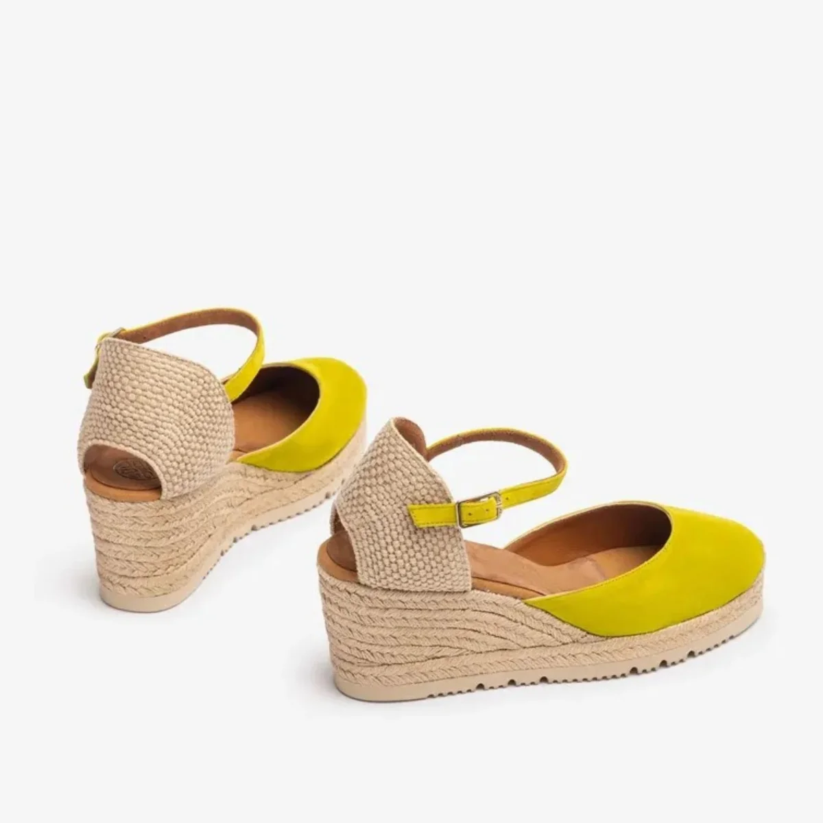 Sandali espadrillas con zeppa e laccetto color kiwi - immagine 5