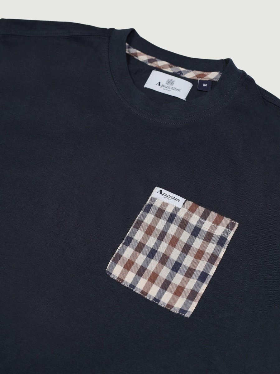 T-SHIRT CON TASCA A QUADRI - immagine 4