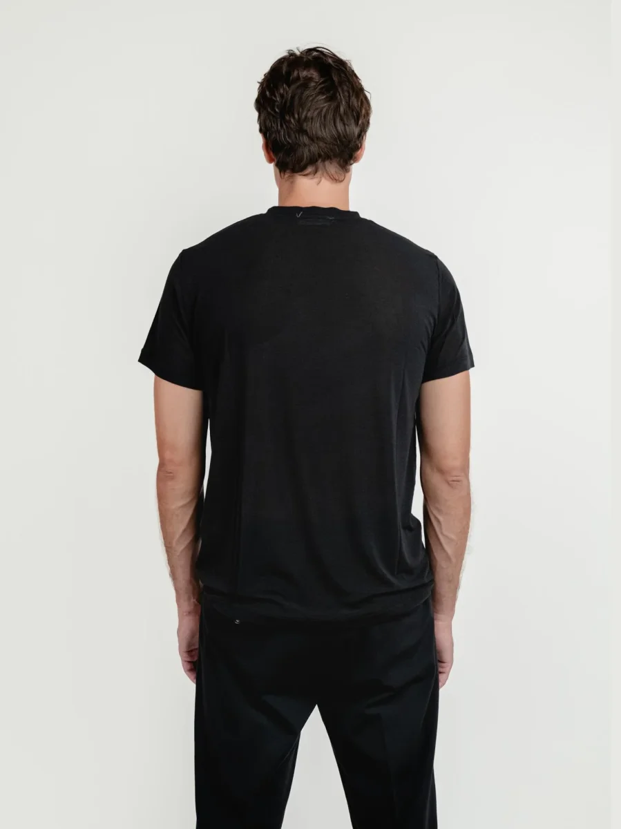 T-SHIRT GIROCOLLO IN MISTO CASHMERE NERA - immagine 4