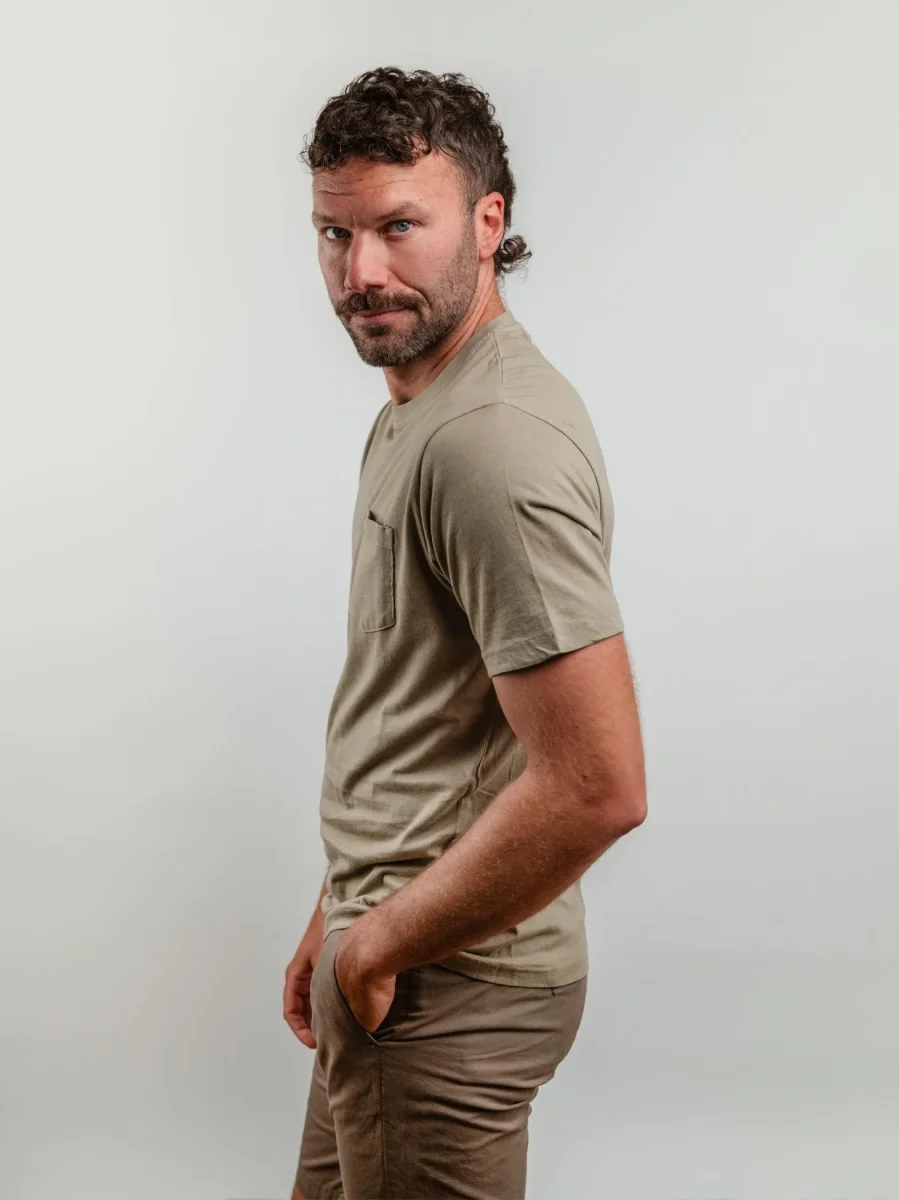 T-SHIRT IN JERSEY CON TASCHINO COLONIALE - immagine 3