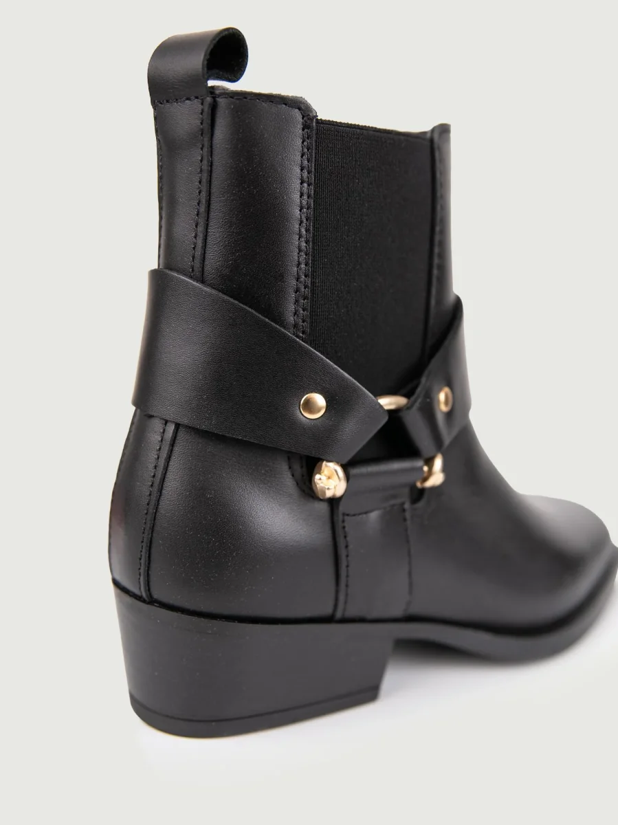 TEXANO IN PELLE NERA CON MORSETTO - immagine 7