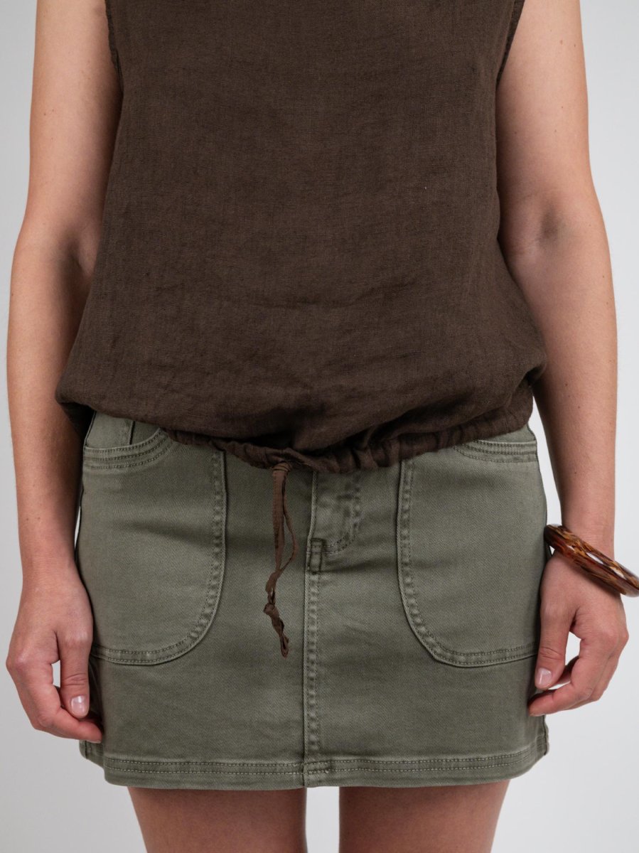 TOP SMANICATO IN LINO MARRONE - immagine 6