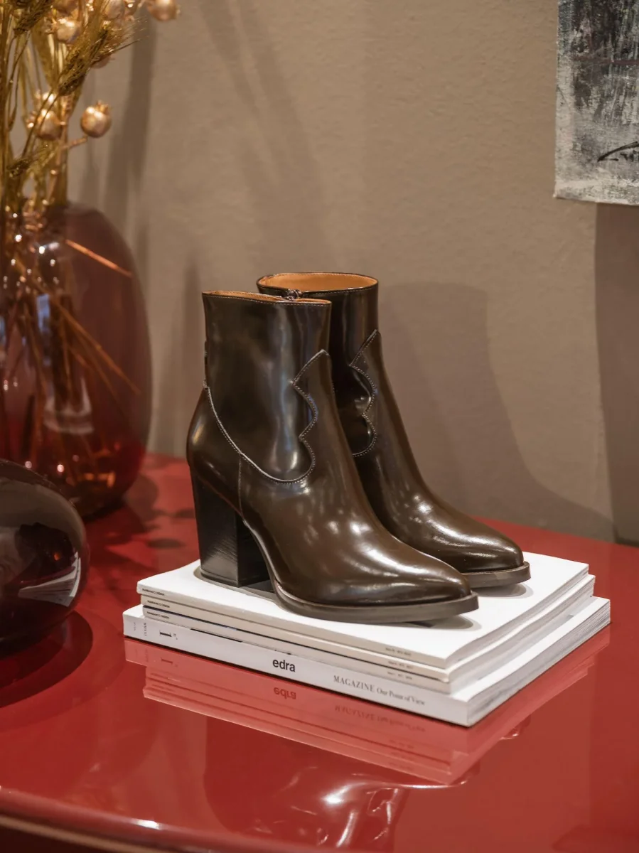 TRONCHETTO TEXANO IN PELLE MARRONE - immagine 7