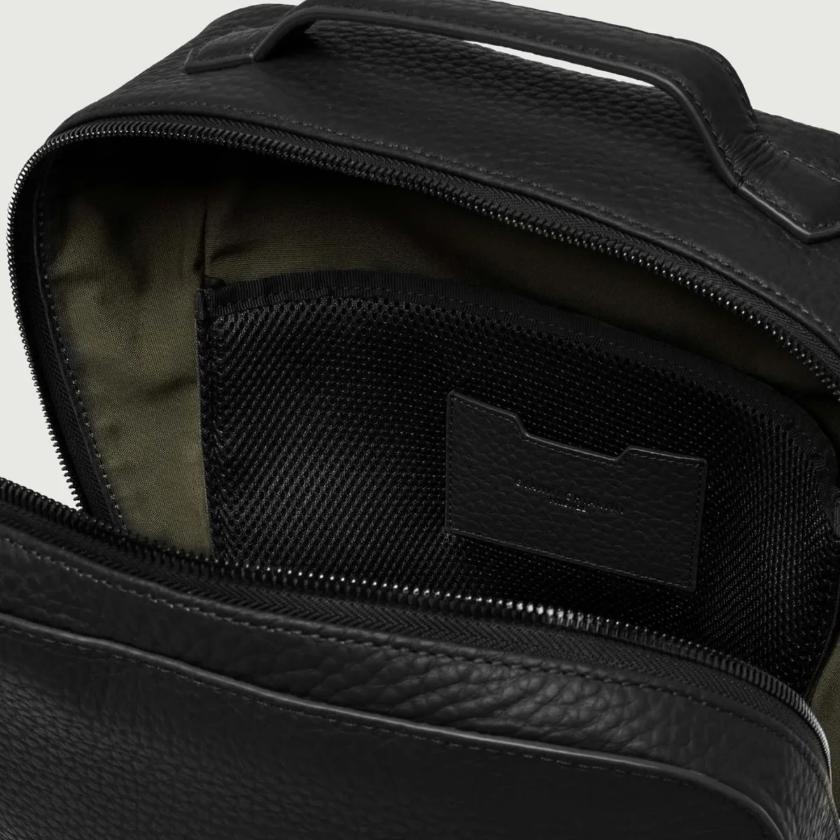 ZAINO FLORENCE IN PELLE MARTELLATA NERA - immagine 5