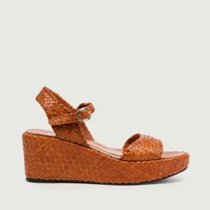 ZEPPA IN PELLE INTRECCIATA COLOR CUOIO