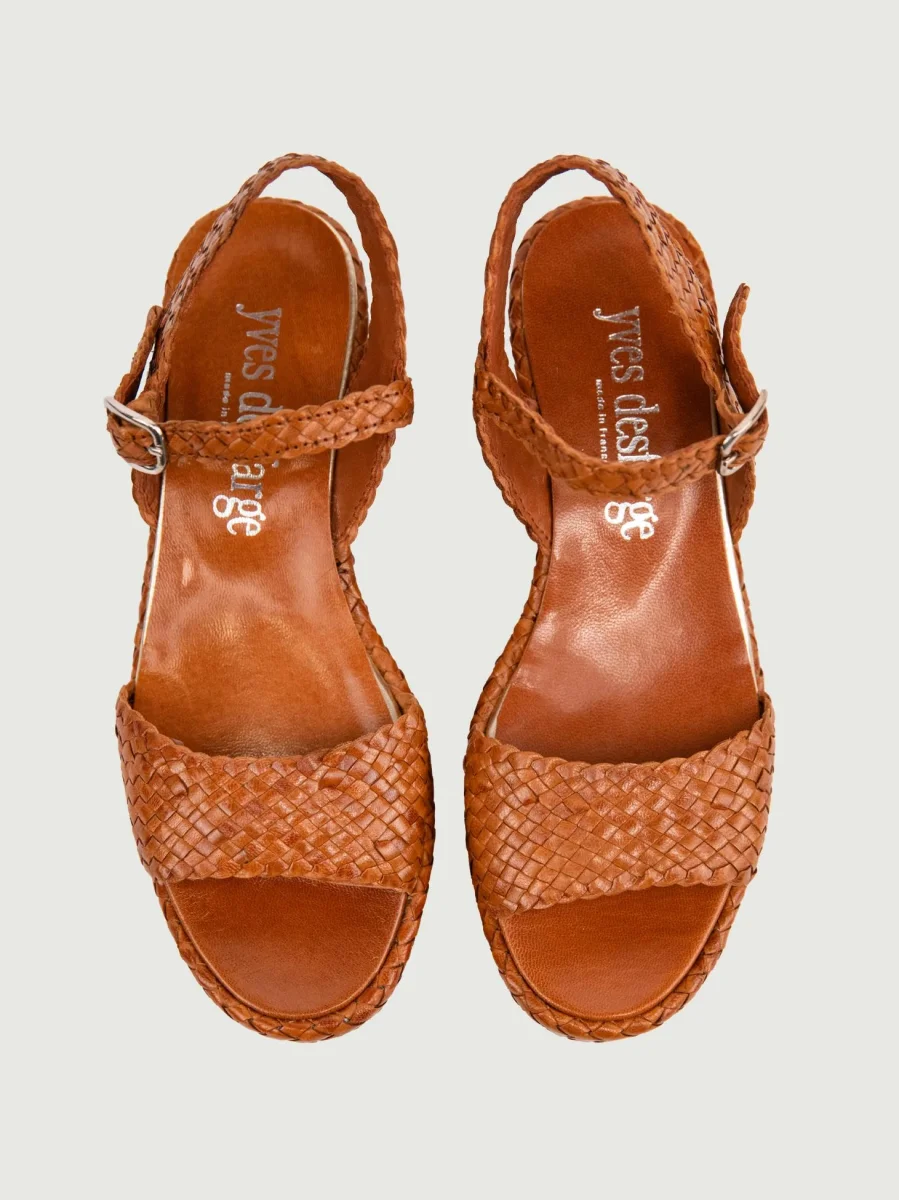 ZEPPA IN PELLE INTRECCIATA COLOR CUOIO - immagine 5