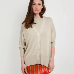 cardigan con bottoni beige
