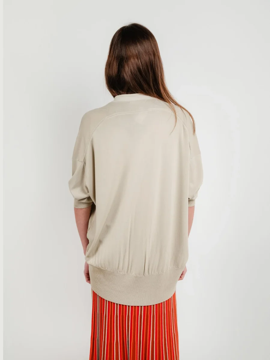 cardigan con bottoni beige - immagine 4