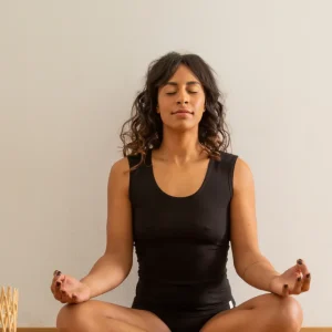 Canotta a spalla larga in bambù