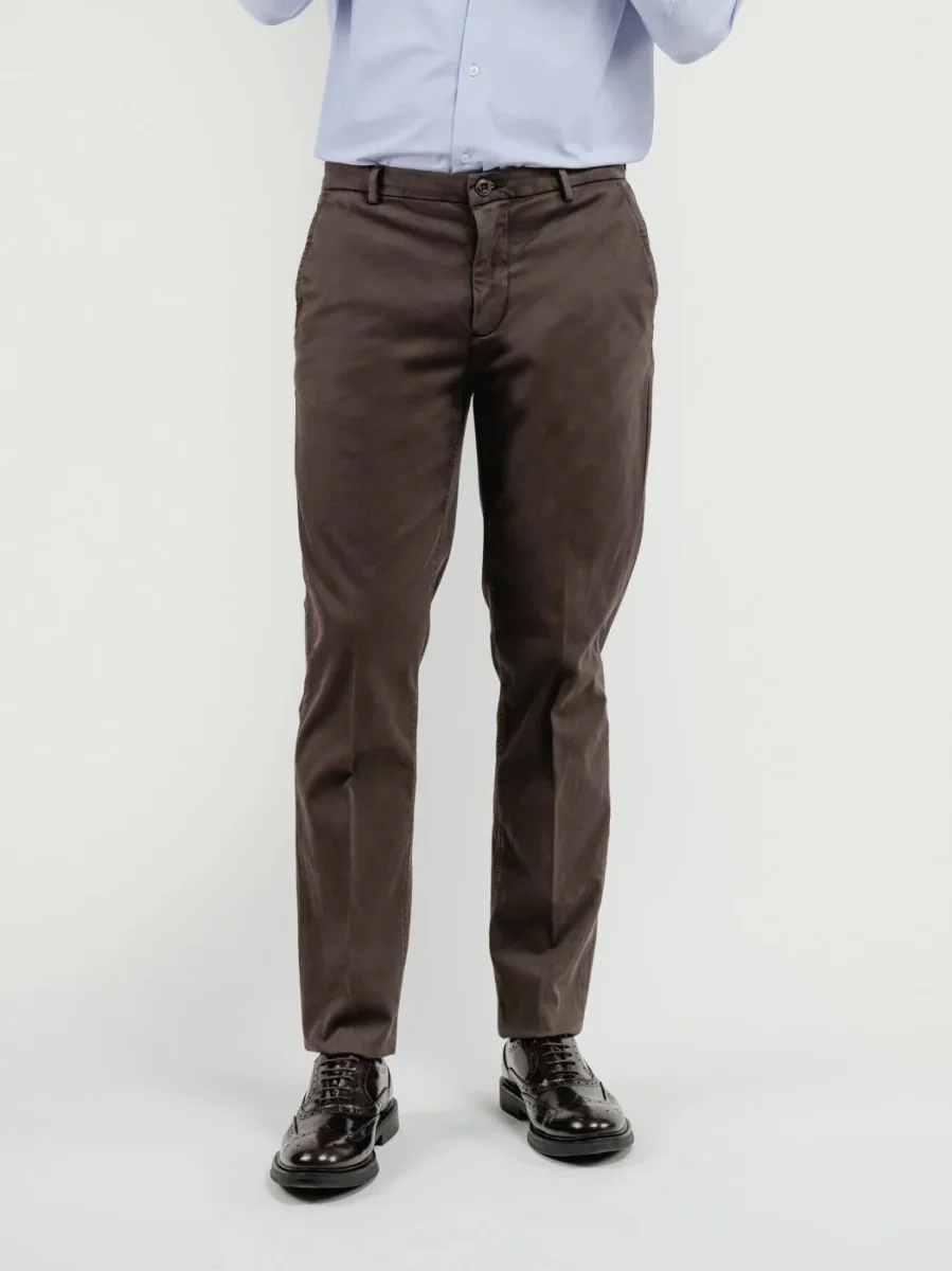 PANTALONE STRIKER IN COTONE CON MICROTRAMA TESTA MORO