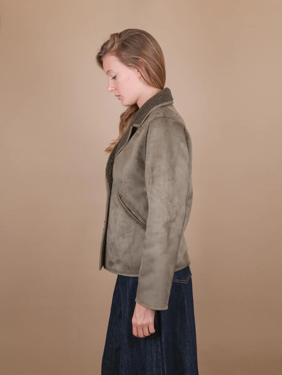 CABAN CORTO DOPPIOPETTO IN ECO-MONTONE VERDE - immagine 3