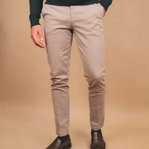 PANTALONE CHINOS IN COTONE LISCIO BEIGE