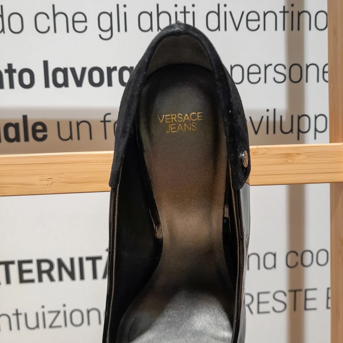 Décolleté vernice Versace - immagine 7