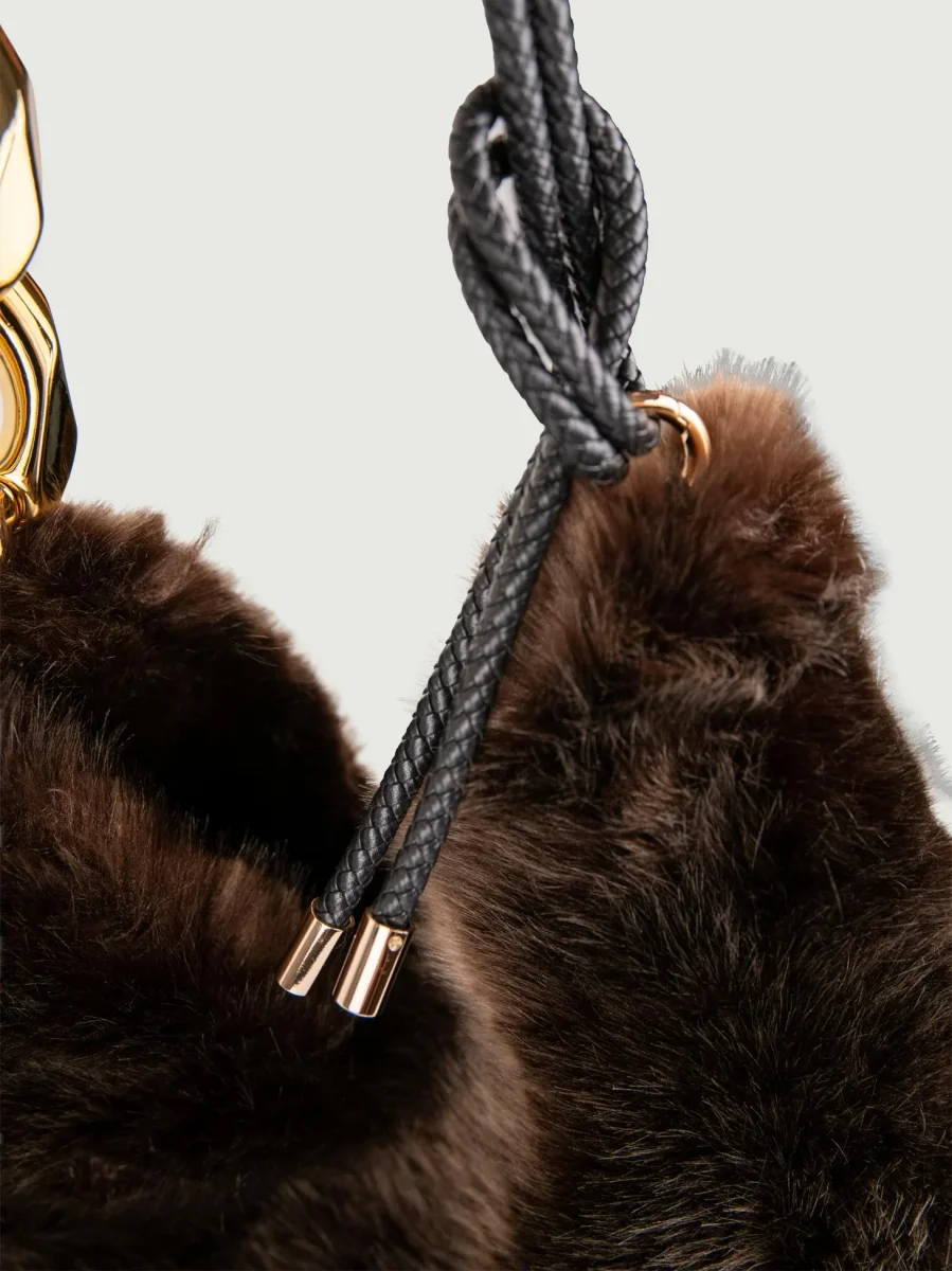 BORSA A SPALLA IN ECOPELLICCIA MARRONE - immagine 5