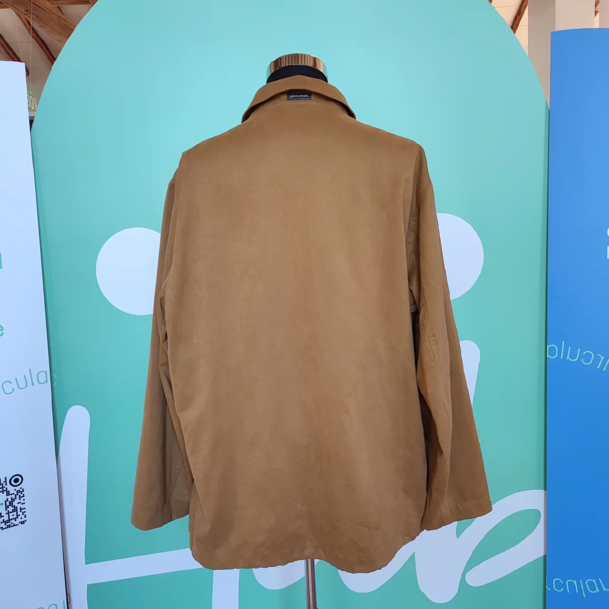 Giacca impermeabile Pierre Cardin - immagine 4