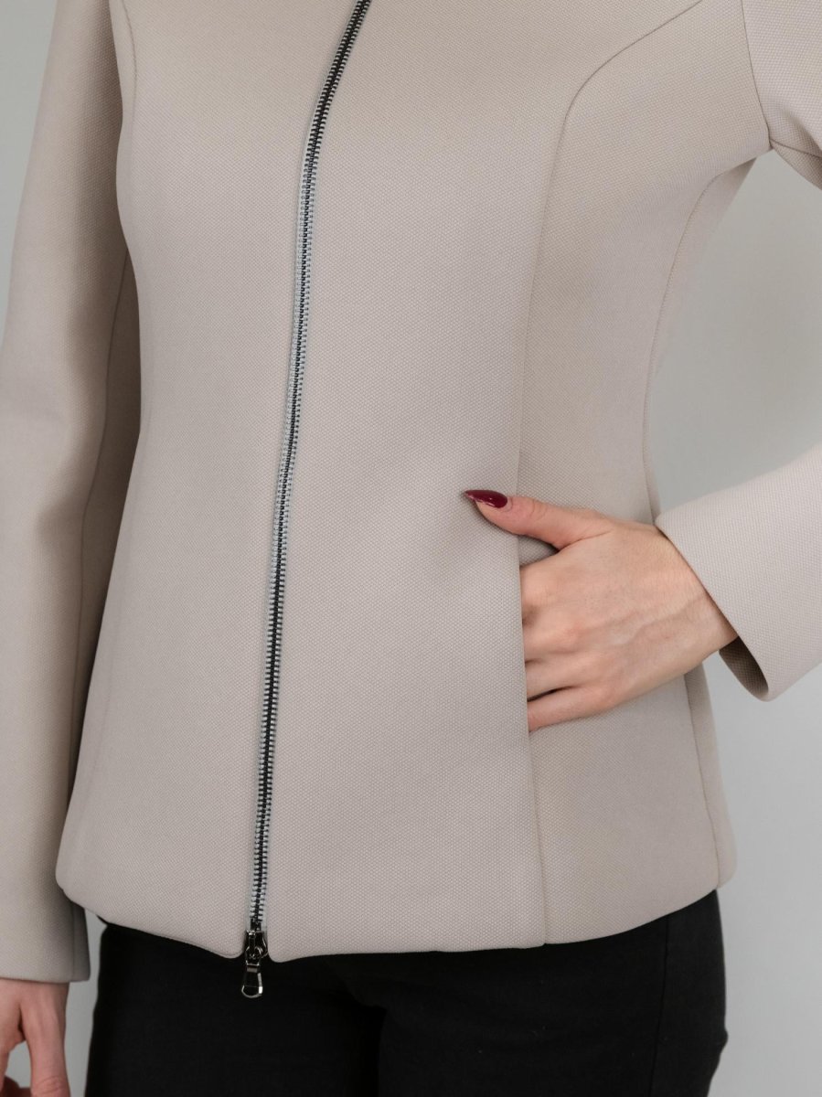 CAPPOTTINO TECNICO CORTO BEIGE CON CAPPUCCIO - immagine 5