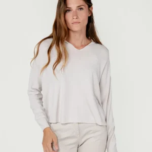 MAGLIA CON CAPPUCCIO PANNA