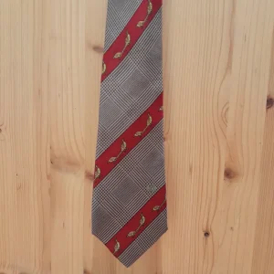 Cravatta fagiani Gucci