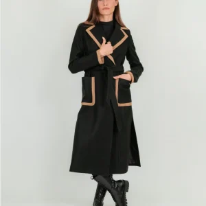 CAPPOTTO NERO CON PROFILI CAMMELLO