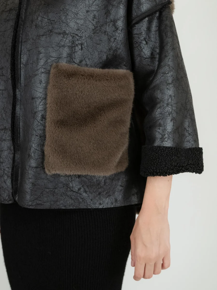 ECO MONTONE NERO CON CAPPUCCIO - immagine 6