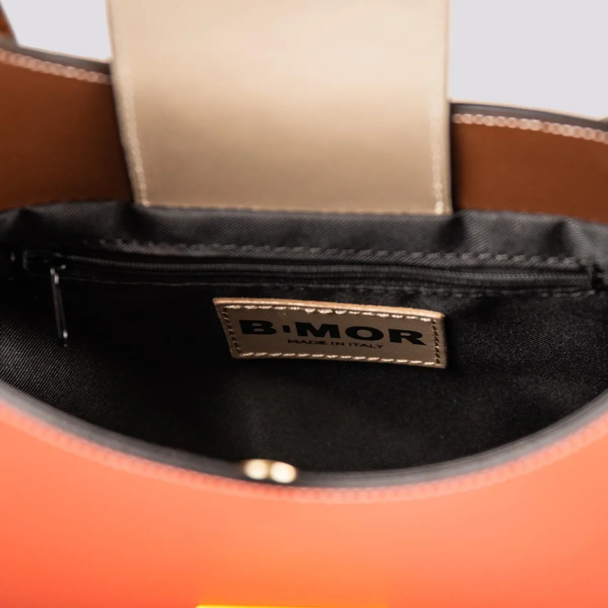 BORSA "MINI CURVY" BICOLORE MATTONE E MARRONE - immagine 6