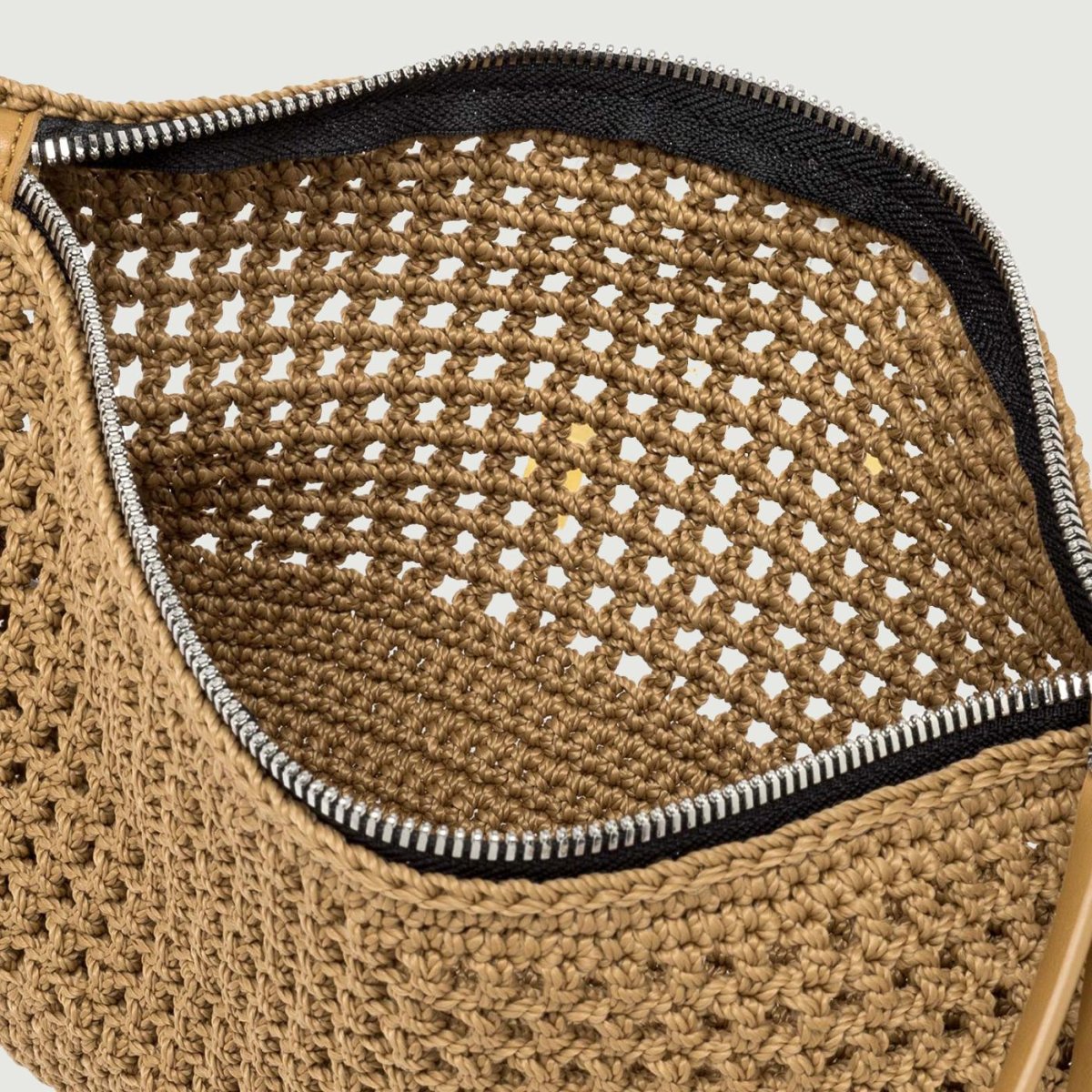 BORSA IN TESSUTO E SINTETICO VICTORIA CAMMELLO - immagine 5