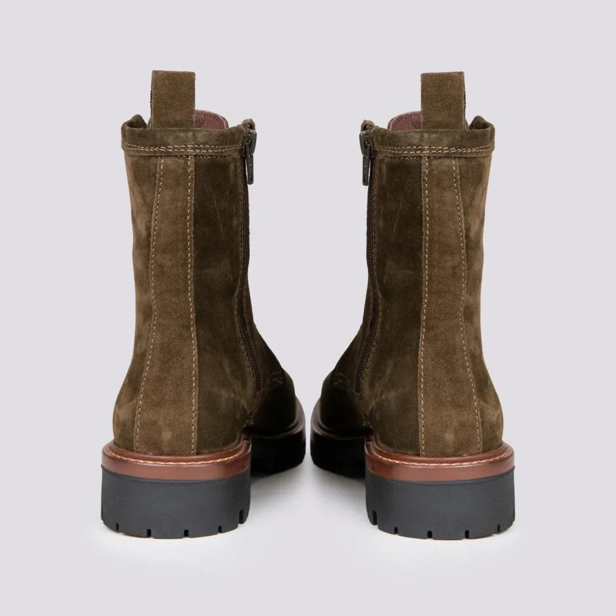 ANFIBIO CON LACCI IN CAMOSCIO VERDE - immagine 4