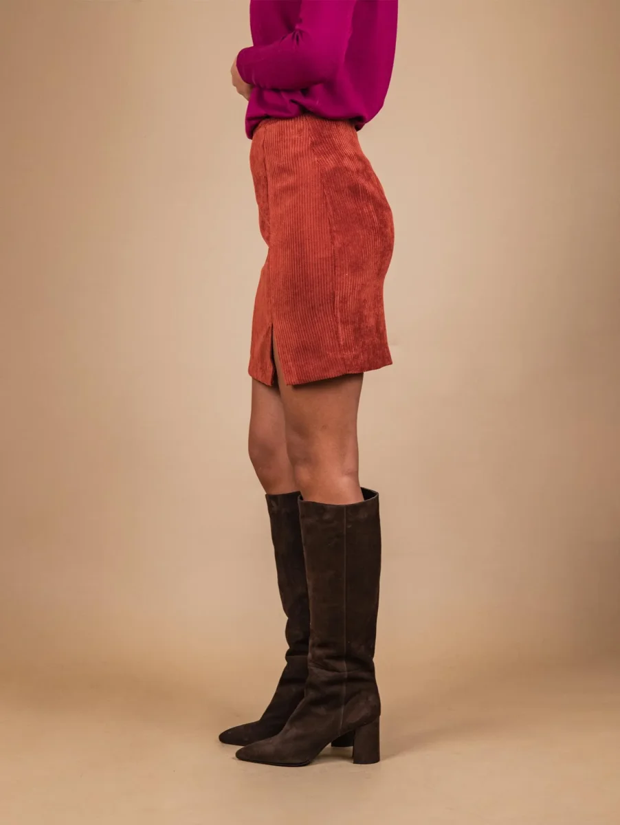 MINIGONNA IN VELLUTO A COSTE MATTONE - immagine 3