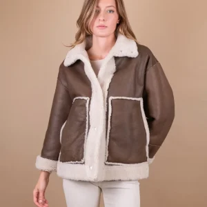 MONTONE "GIGR" REVERSIBILE IN PELLE MARRONE CHIARO