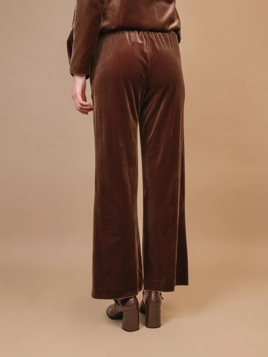 PANTALONE A PALAZZO IN VELLUTO MARRONE - immagine 6
