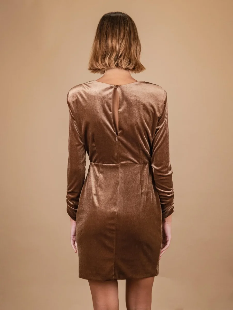 ABITO CON APPLICAZIONE FLOREALE IN VELLUTO BRONZO - immagine 4