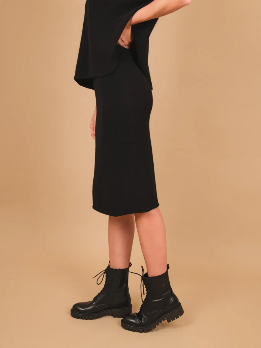 GONNA IN MAGLIA NERA - immagine 4