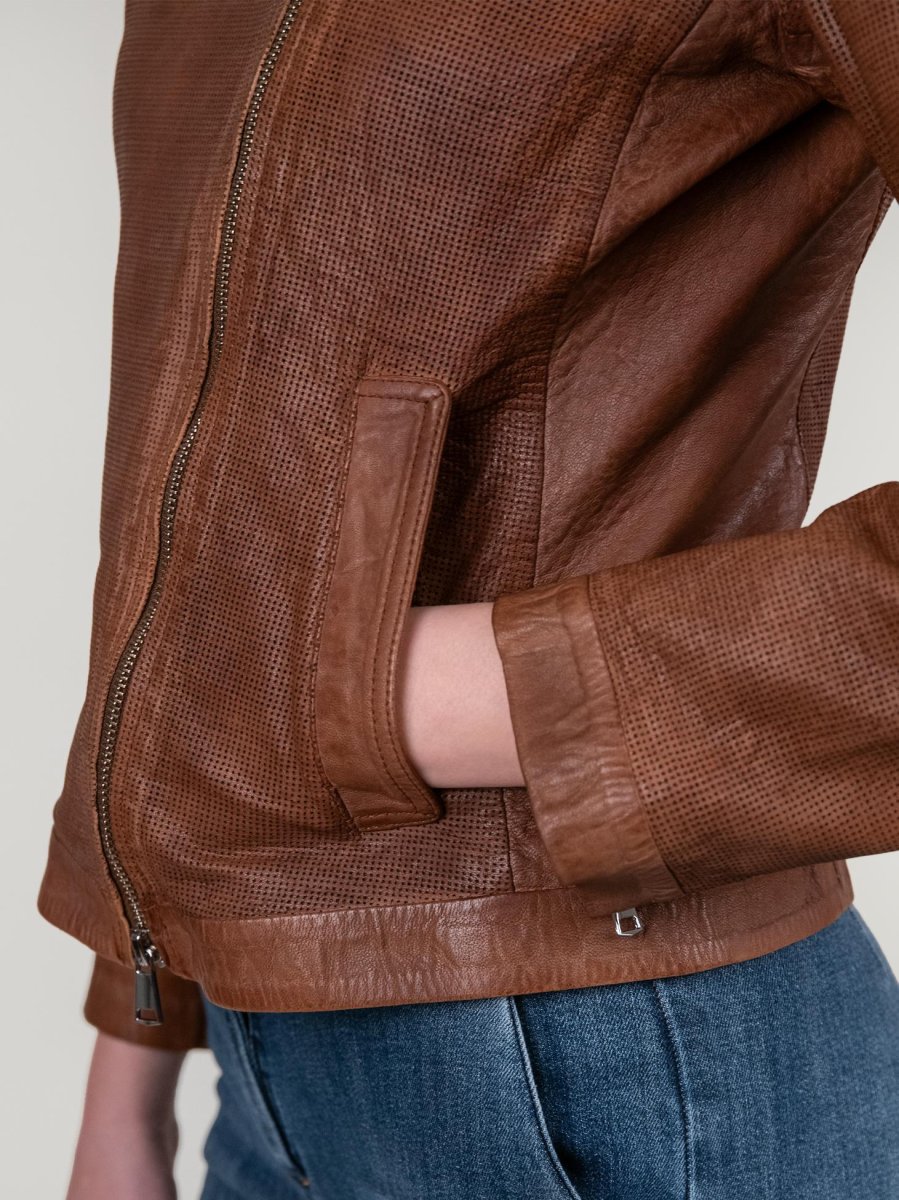 CHIODO IN PELLE TRAFORATA CUOIO - immagine 6