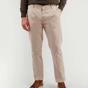 PANTALONE CON PENCES IN COTONE BEIGE