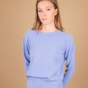 GIROCOLLO IN MAGLIA  CON MICRO SPACCHI LATERALI AZZURRO