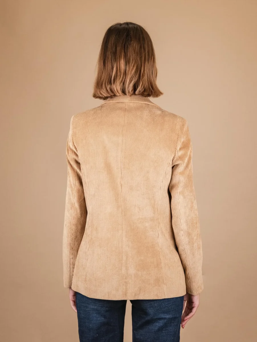 BLAZER MONOPETTO IN VELLUTO A COSTE BEIGE - immagine 4