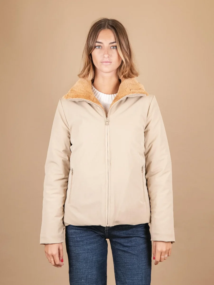 GIUBBOTTO REVERSIBILE IN TESSUTO TECNICO E ECO-PELLICCIA BEIGE