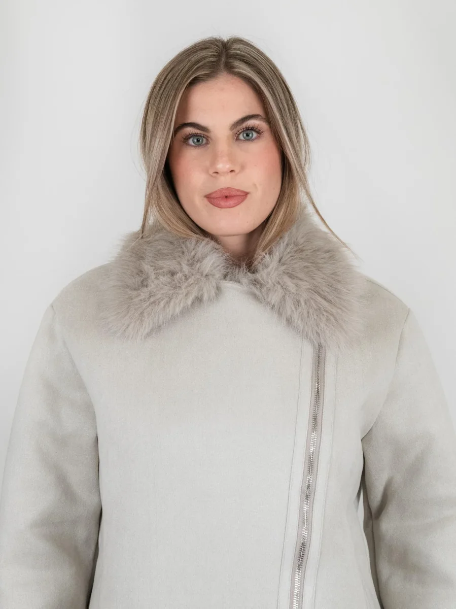 ECOMONTONE PANNA CON PELLICCIA ECOLOGICA - immagine 7