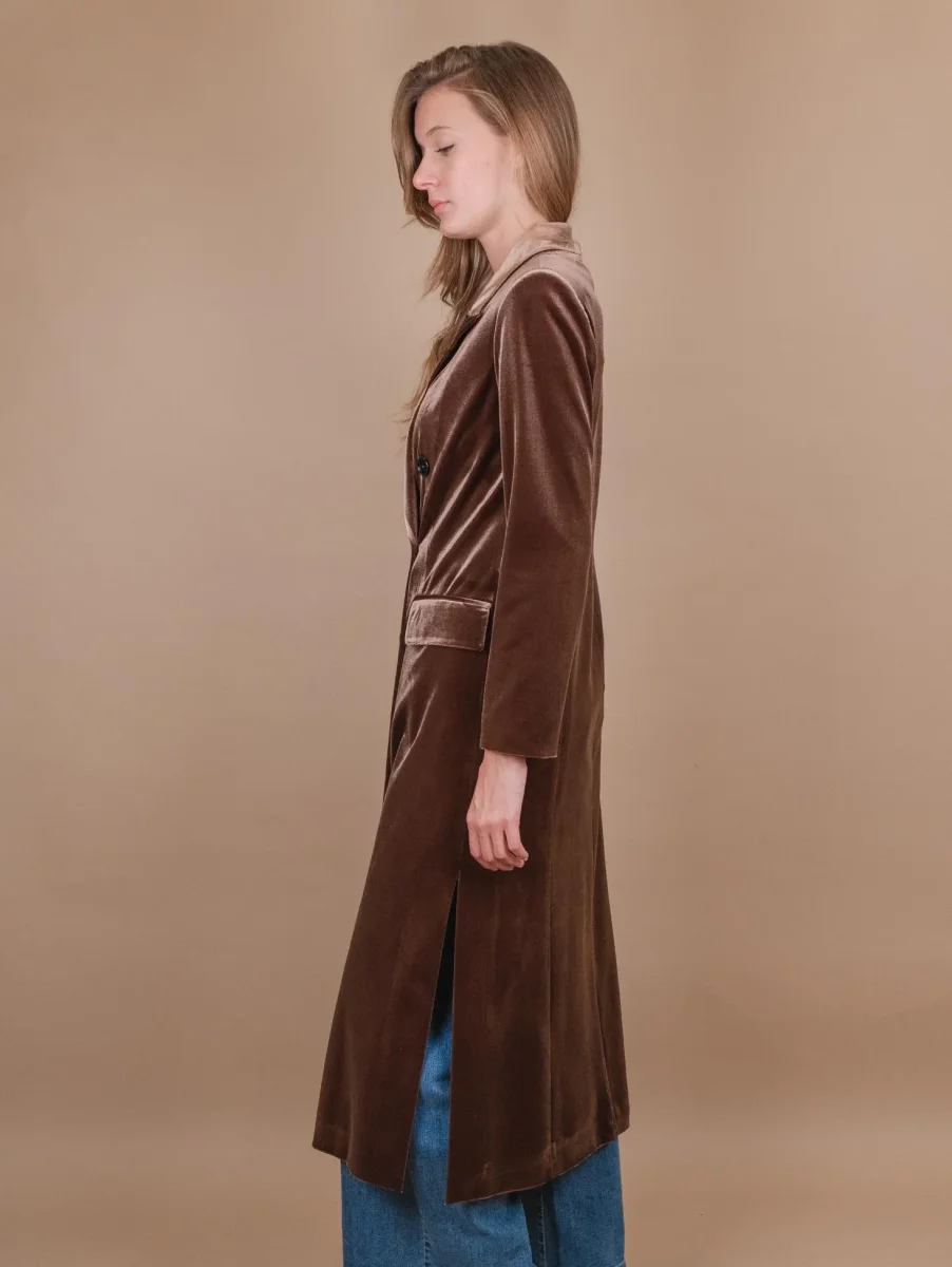 CAPPOTTO DOPPIOPETTO CON SPACCO LATERALE IN VELLUTO NOCE - immagine 7