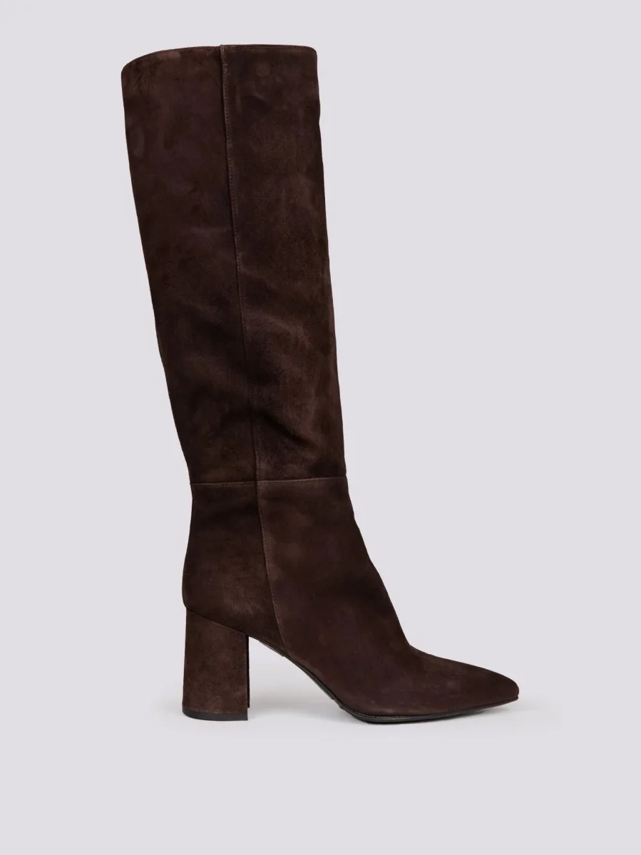 STIVALE A PUNTA CON TACCO IN CAMOSCIO MARRONE