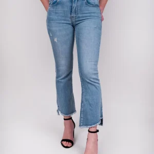 Jeans elasticizzato con spacco laterale