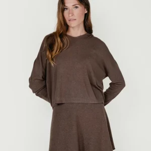 MAGLIA CON CAPPUCCIO TABACCO