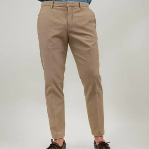 PANTALONE chinos in cotone color beige