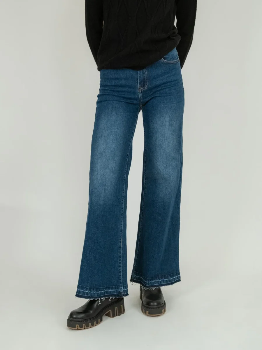 JEANS A PALAZZO SFRANGIATO - immagine 3