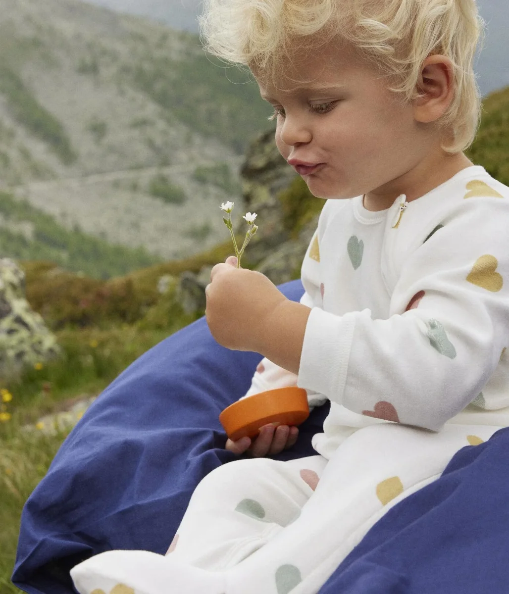 PIGIAMA BEBÈ IN CINIGLIA A CUORI MULTICOLORI - immagine 4